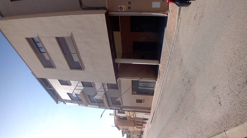 CL CRUCES 132, 2, D 02630 RODA (LA)