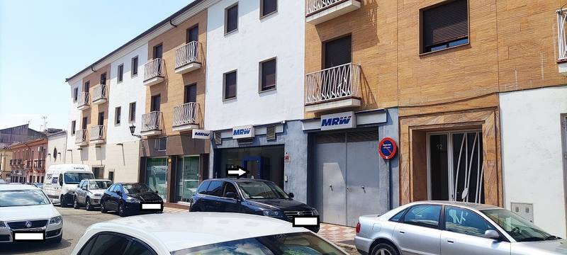 CL ONDEANOS 10, BJ, 23200 CAROLINA (LA)