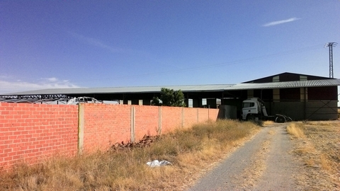 Nave industrial en TIÑOSILLOS, Ávila