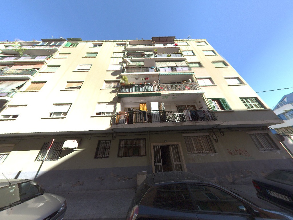 URBANA: NUMERO DOCE DE ORDEN.- VIVIENDA posterior del piso tercero, puerta once, del Edificio sito en el Pasaje Siete Picos, número veintidós hoy dos, Bloque VII, patio W, en término de esta ciudad. Ocupa una superfície construída de CIENTO CUATRO ME