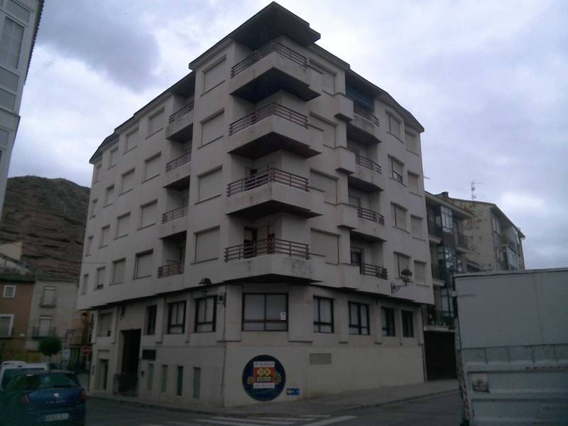 LOCAL SITO EN PLANTA BAJA DEL EDIFICIO SITO EN NAJERA, PLAZA DE LA ESTRELLA Nº 1