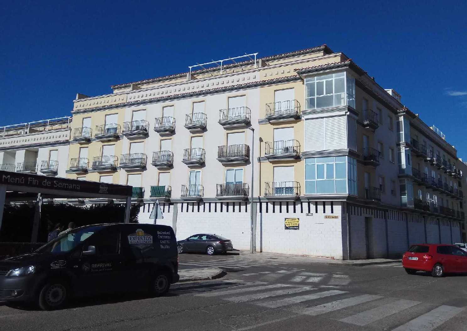 VIVIENDA URBANA SITUADA EN LA CALLE GUIJO DE DON BENITO