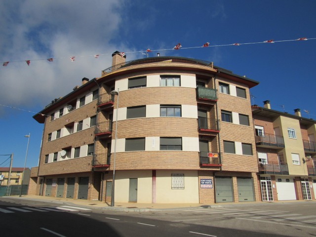 Edificio en ÓLVega, Soria
