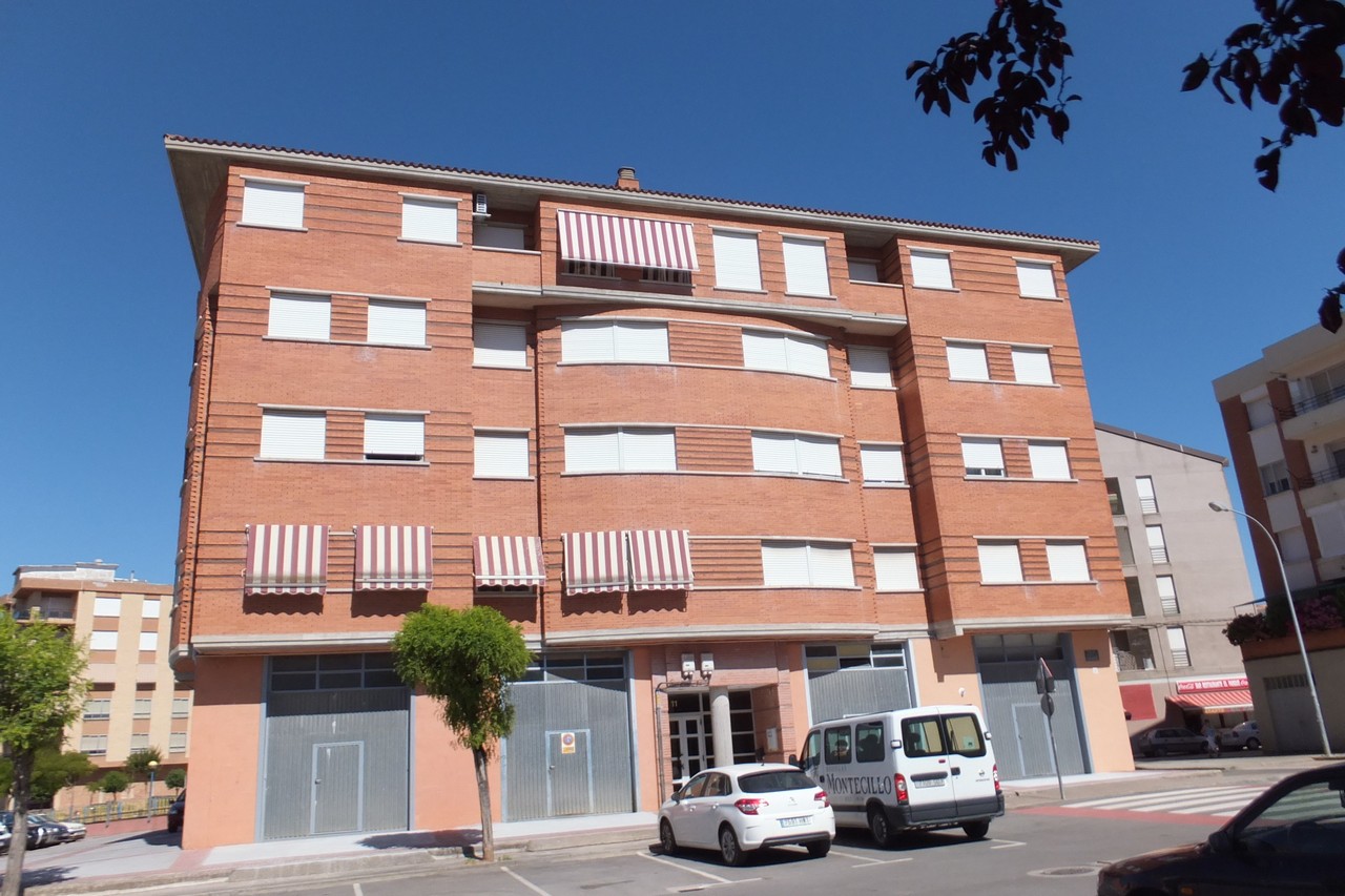 Vivienda en FUENMAYOR, La Rioja