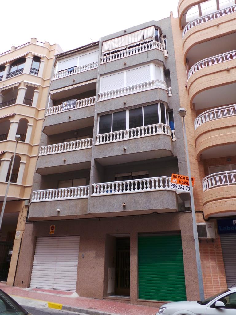 Vivienda en GUARDAMAR DEL SEGURA, Alicante/Alacant