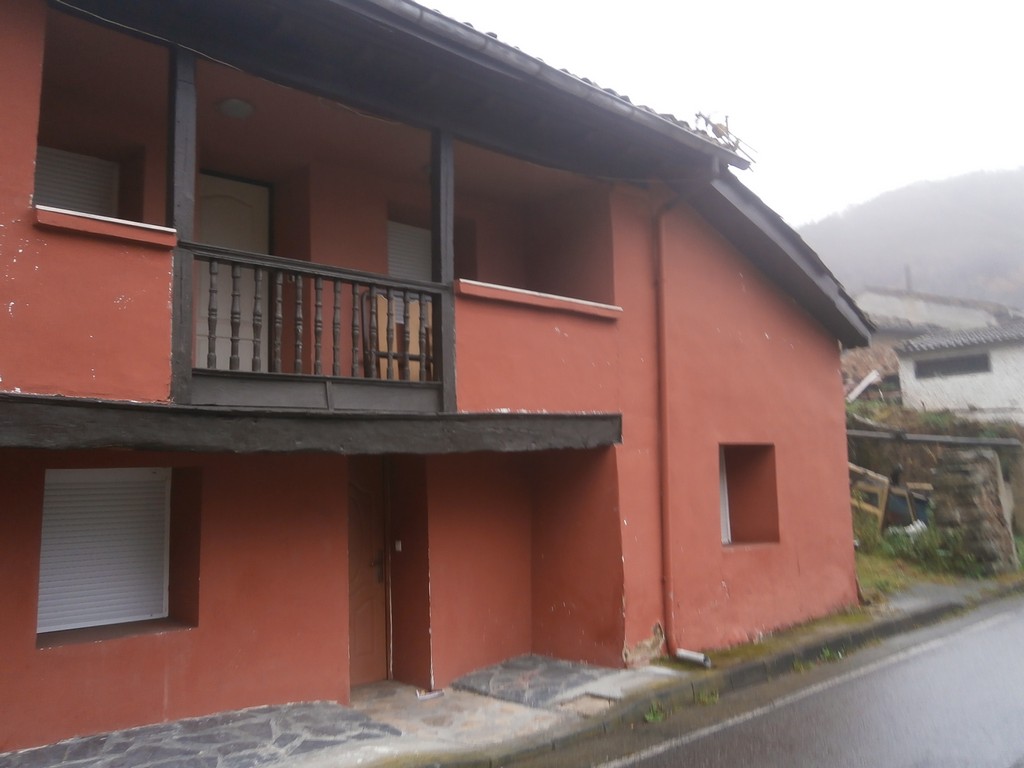 Vivienda en SAN MARTIN DEL REY AURELIO, Asturias