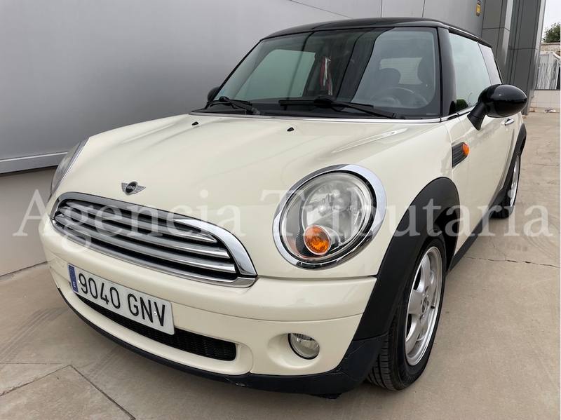 MINI COOPER 2009 (9040GNV)