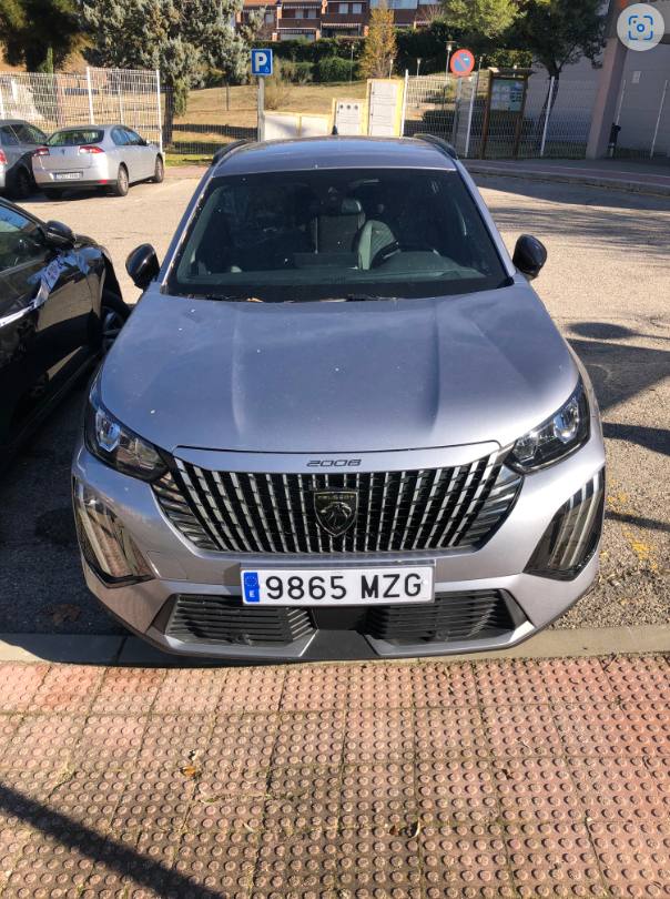 PEUGEOT NUEVO 2008 ALLURE PURE 2025 — Madrid