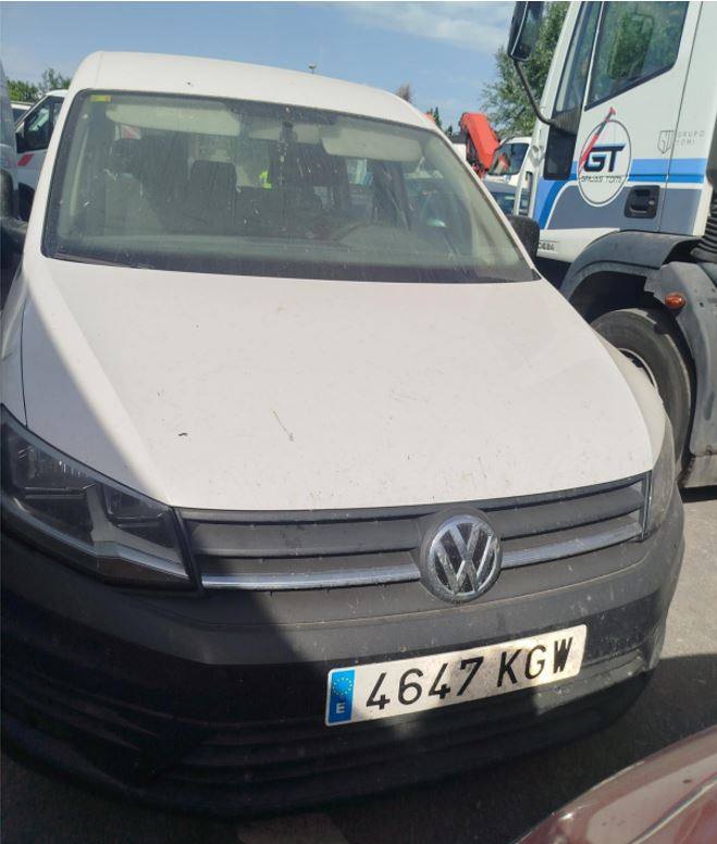 VOLKSWAGEN CADDY 2018 (4647KGW)