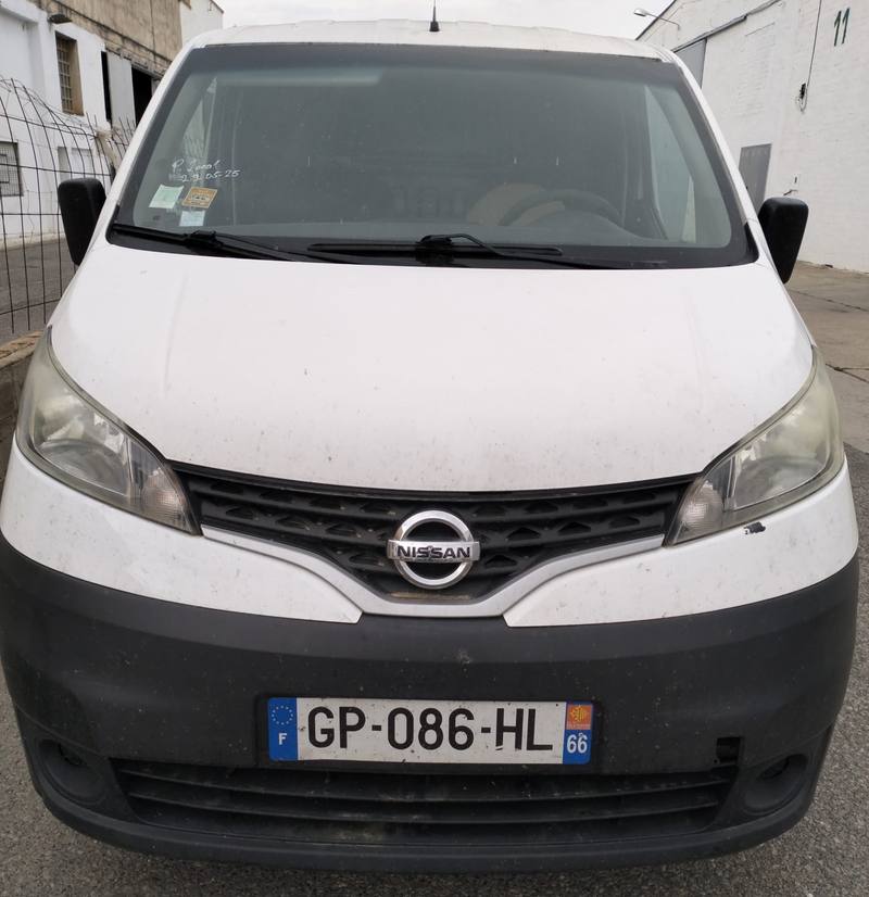 NISSAN NV200