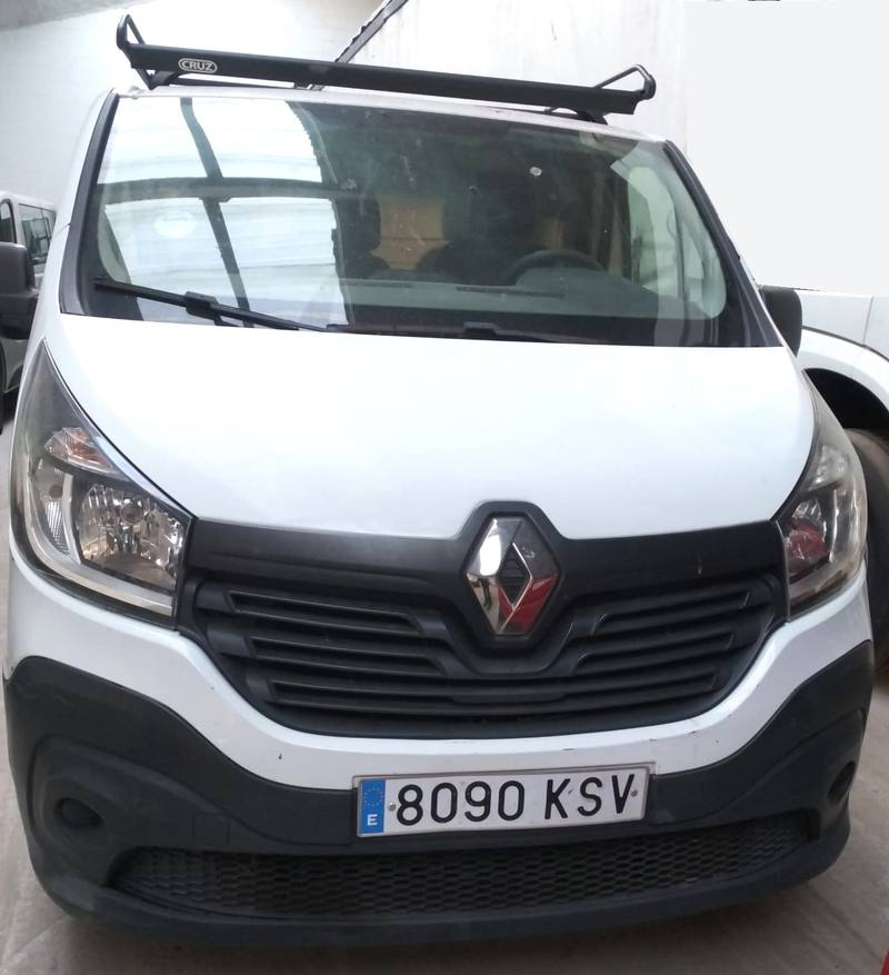 RENAULT TRAFIC 2019 — Almería