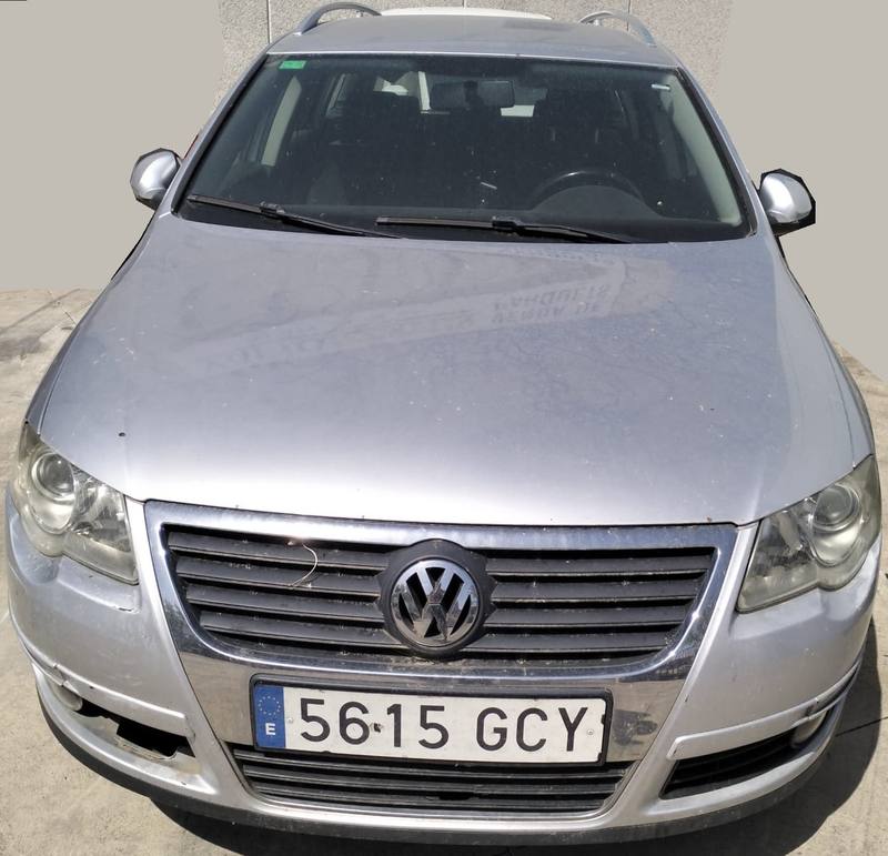 VOLKSWAGEN PASSAT 2008 (5615GCY)
