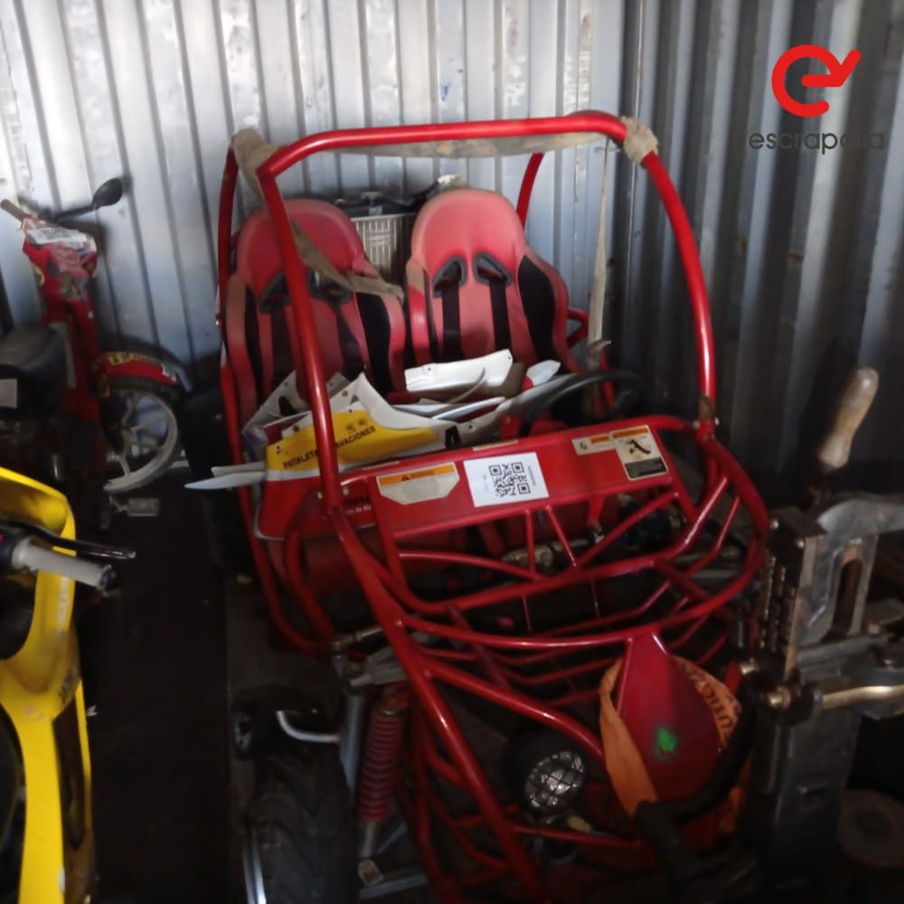 BUGGY rojo 270