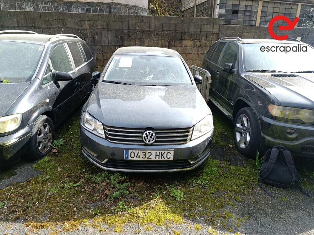 VOLKSWAGEN Passat 2.0 TDI 2012 (0432HKC)
