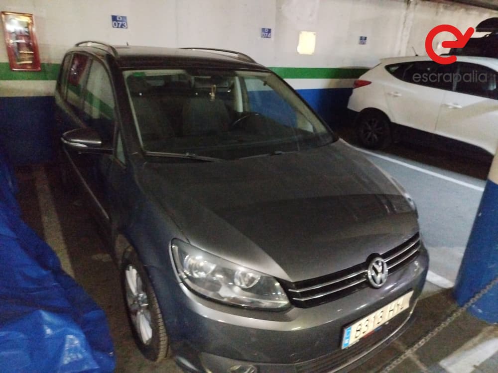 VOLKSWAGEN Touran 2.0 TDI 2011 (8313HYL)