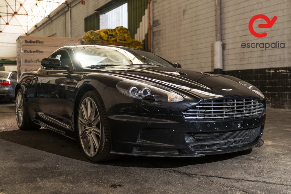 ASTON MARTIN DBS 2008 (3118JRR)