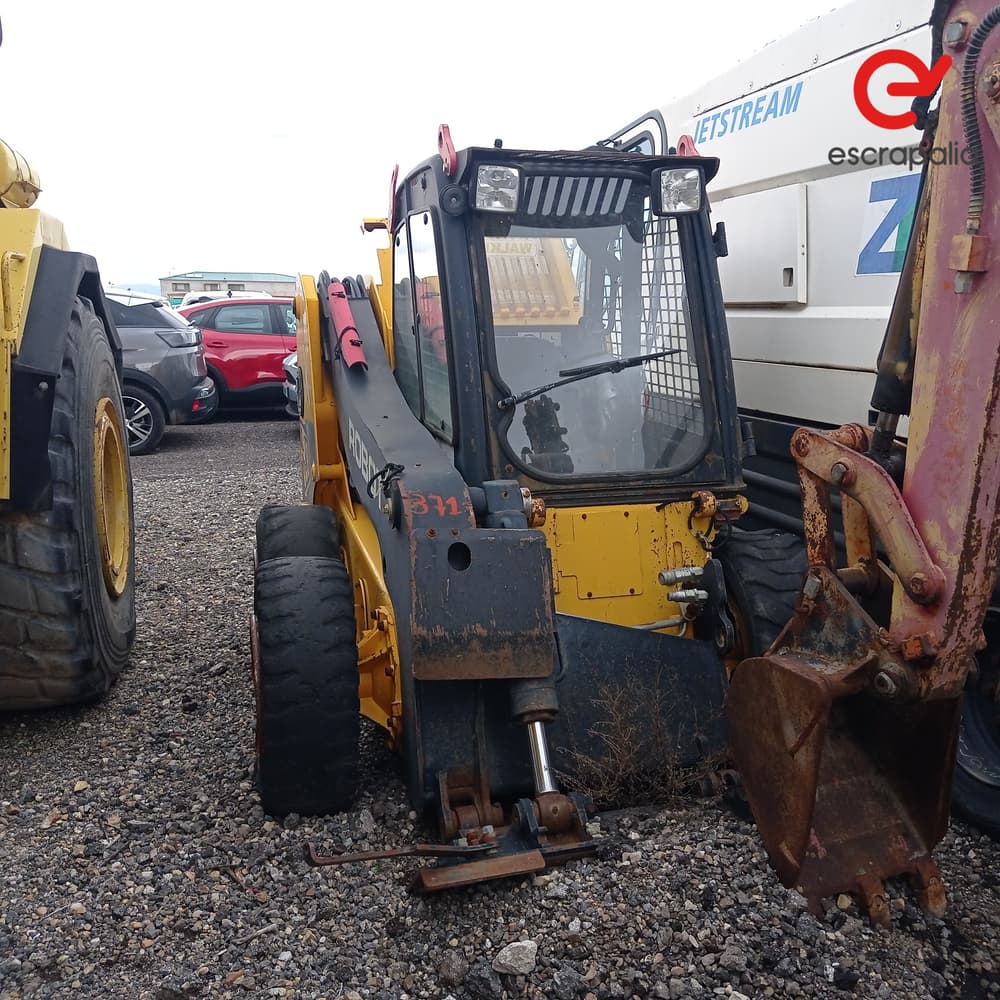 MINI cargadora JCB - 371 - (Matr. SLP111W55E0869453) - 2024 (V60670)