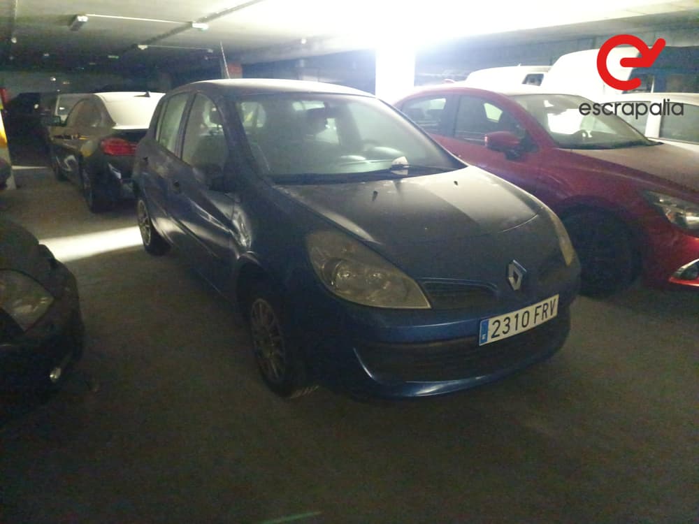 RENAULT Clio 1.2 2007 (2310FRV)