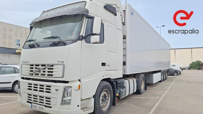 VOLVO FH 12 42 D460 SN 2005 (2904DGR)