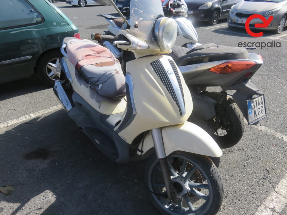 PIAGGIO Beverly 125 Tourer 2025 (2712GHL)